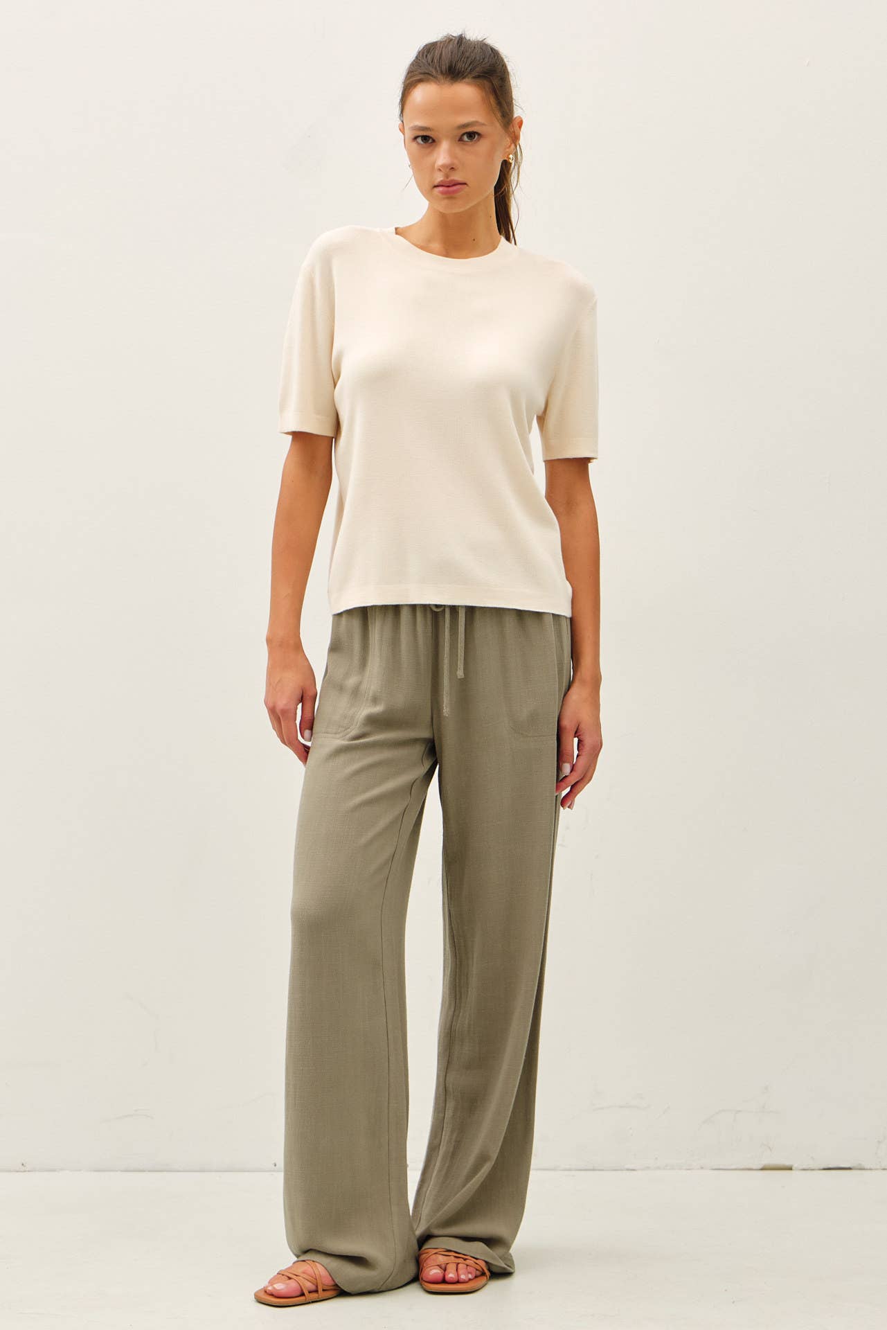 VANILLA CASHMERE BLENDED SHORT SLEEVE SWEATER