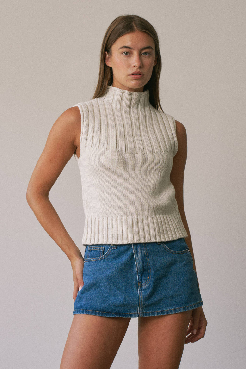 CHOCOLATE Pete Ribbed Mock Neck Sleeveless Sweater Vest