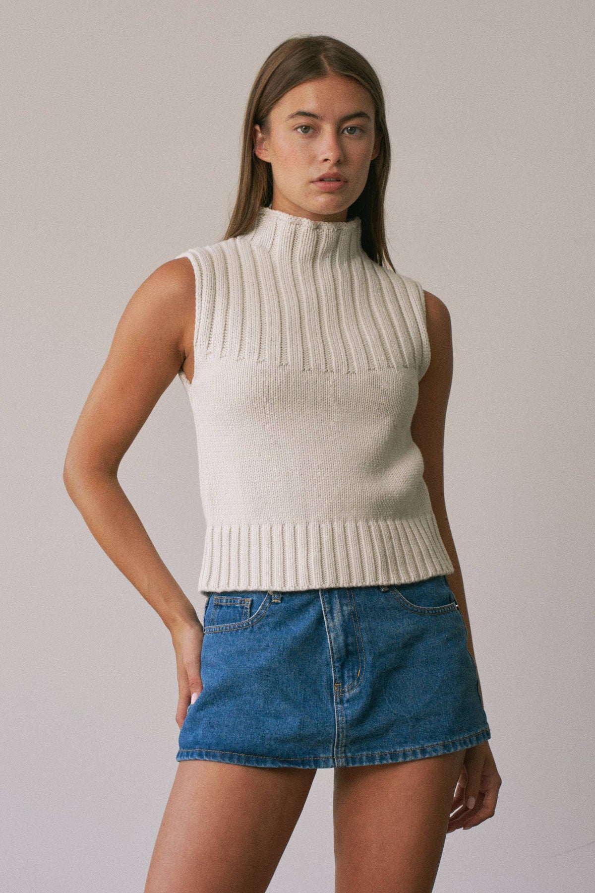 CHOCOLATE Pete Ribbed Mock Neck Sleeveless Sweater Vest