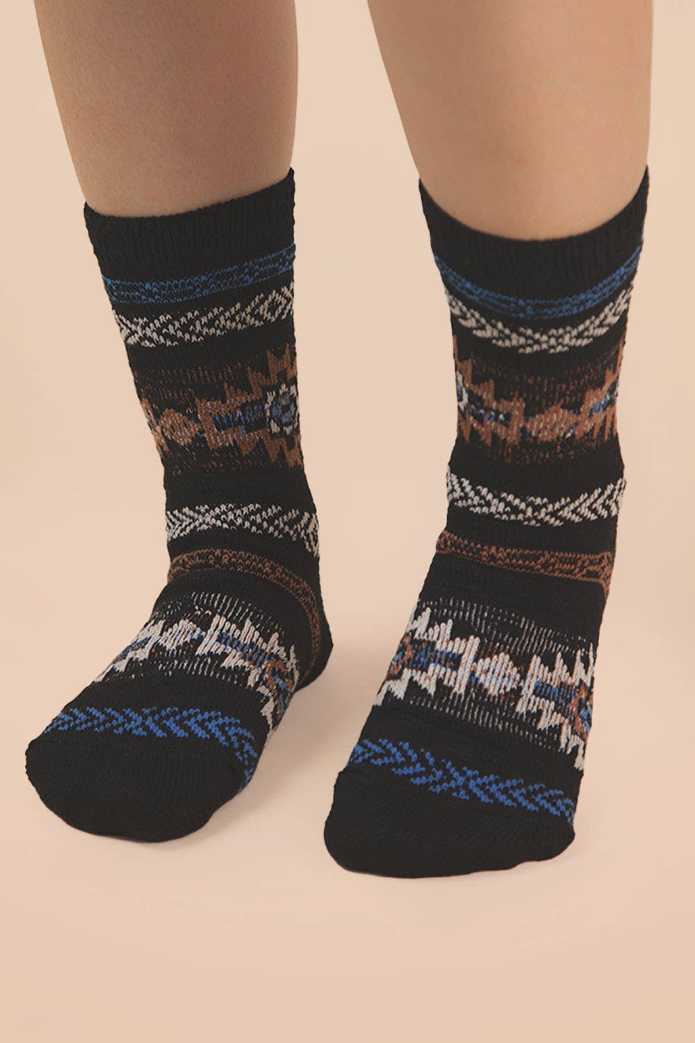 Aztec Graphic Cozy Crew Socks: HEATHER GREY