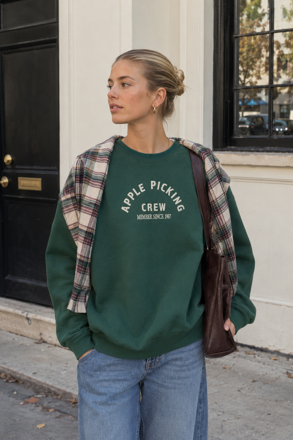 HUNTER GREEN Apple Picking Crew Embroidered Sweatshirt – Sweet Claire – view 2