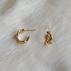 CRISS-CROSS HOOP EARRINGS | gold | stud post hoops
