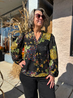 BLACK PUFF SLEEVE FLORAL TOP