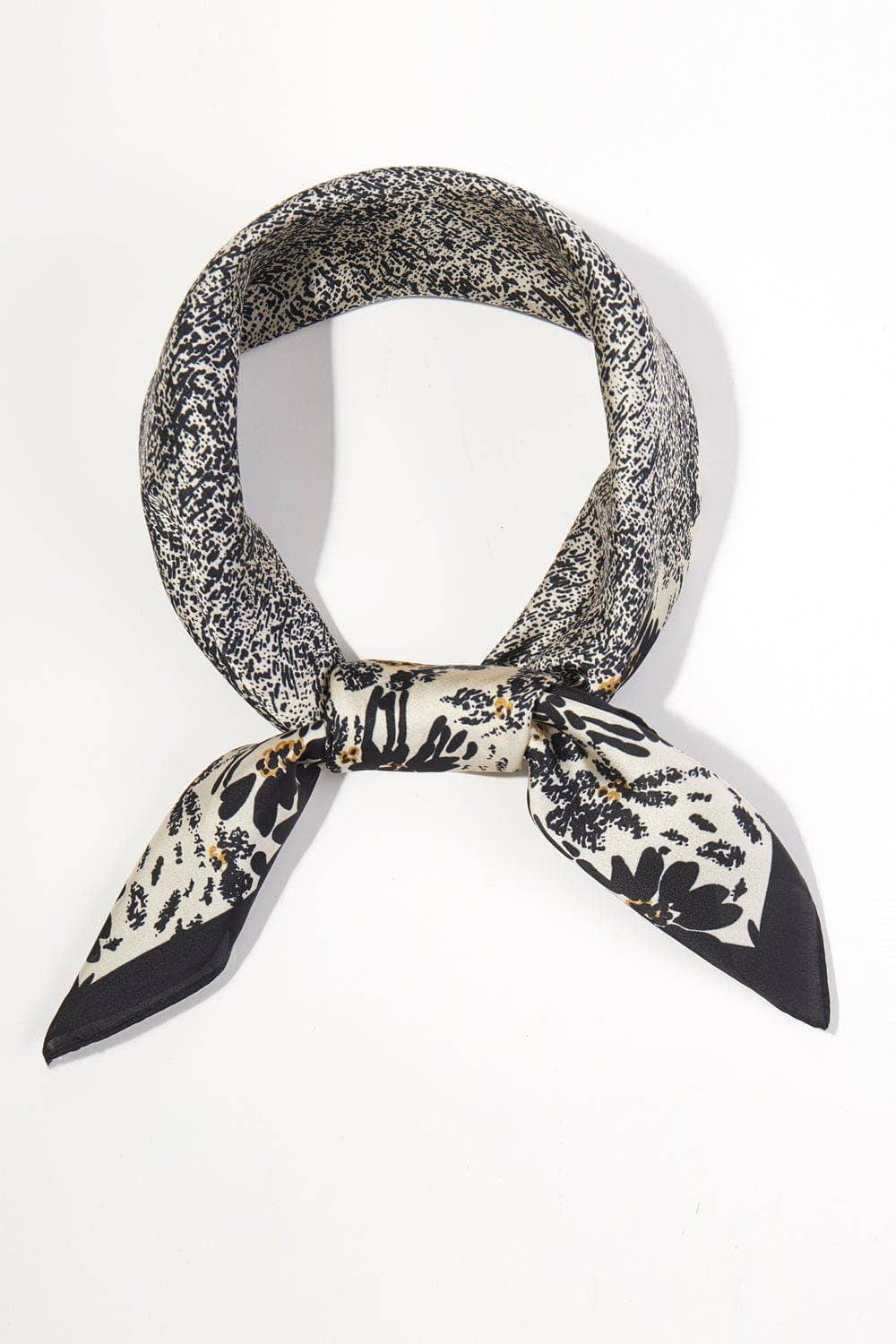 Classic Floral Print Bandana: Taupe