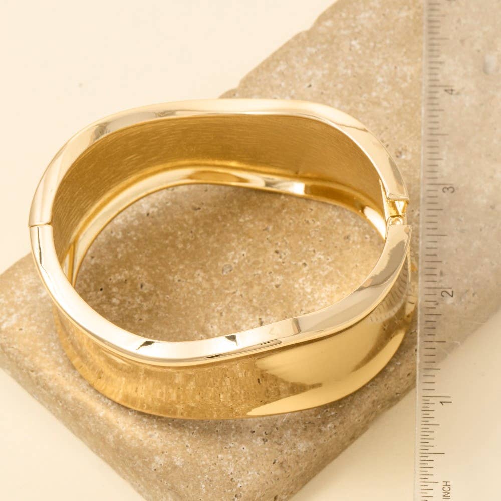 GOLD Thick Wavy Hinge Bangle Bracelet