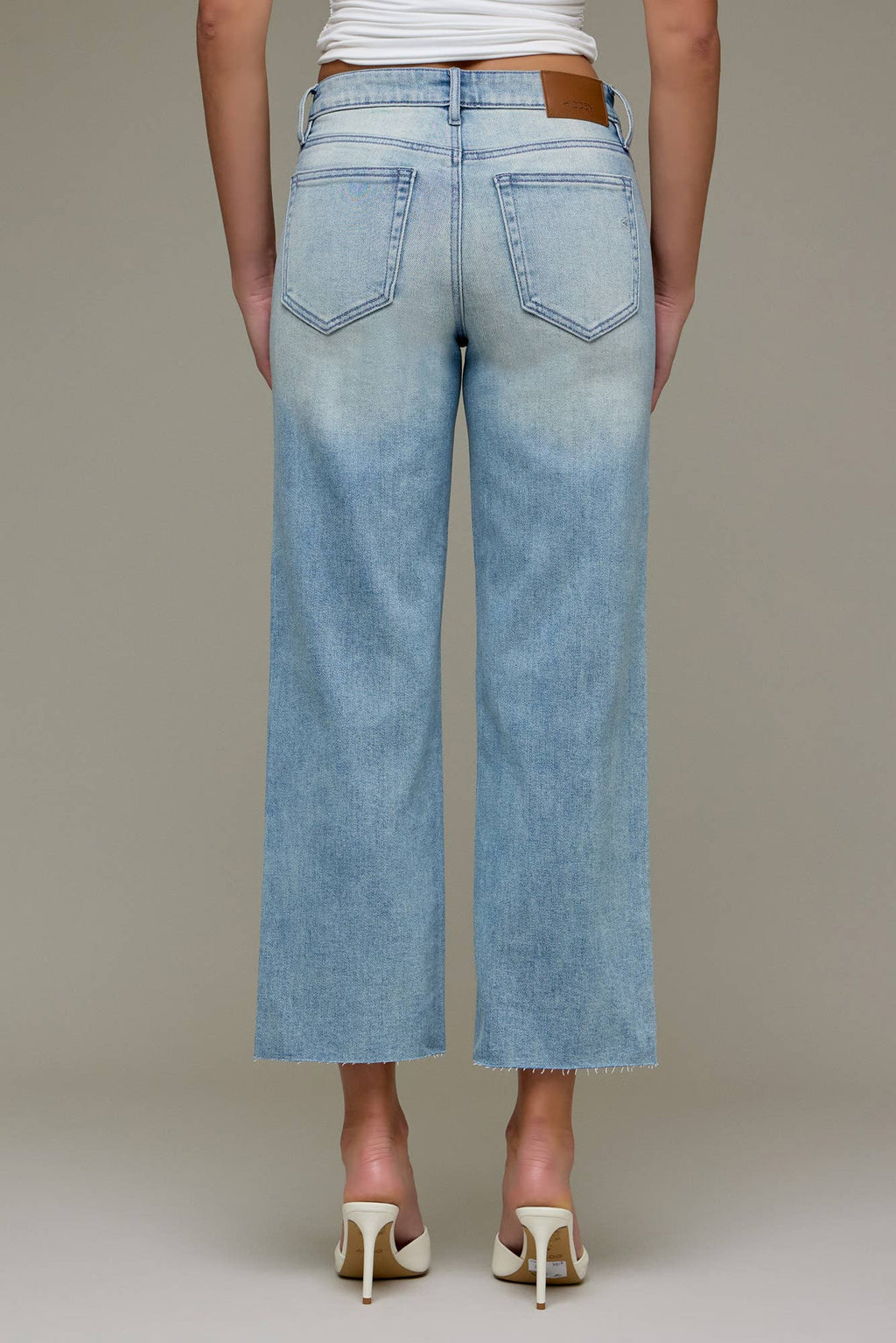 Light Wash Clean Stretch Cropped Classic Straight
