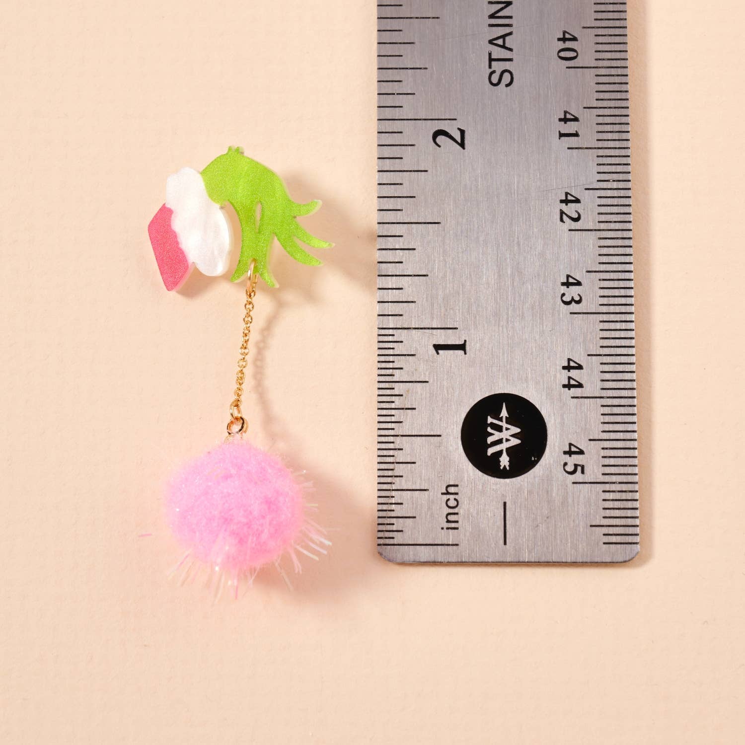 Christmas Green Monster Hand & Pom-Pom Dangling Earrings: Pink / One / 4SE31114