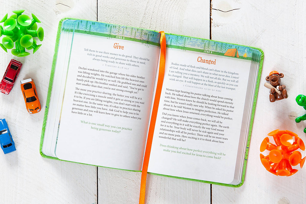 A Daily Word for Boys (Devotional, Christmas Gifts Ideas)