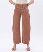 HIGH RISE TWIST BARREL JEANS: COPPER /Flying monkey