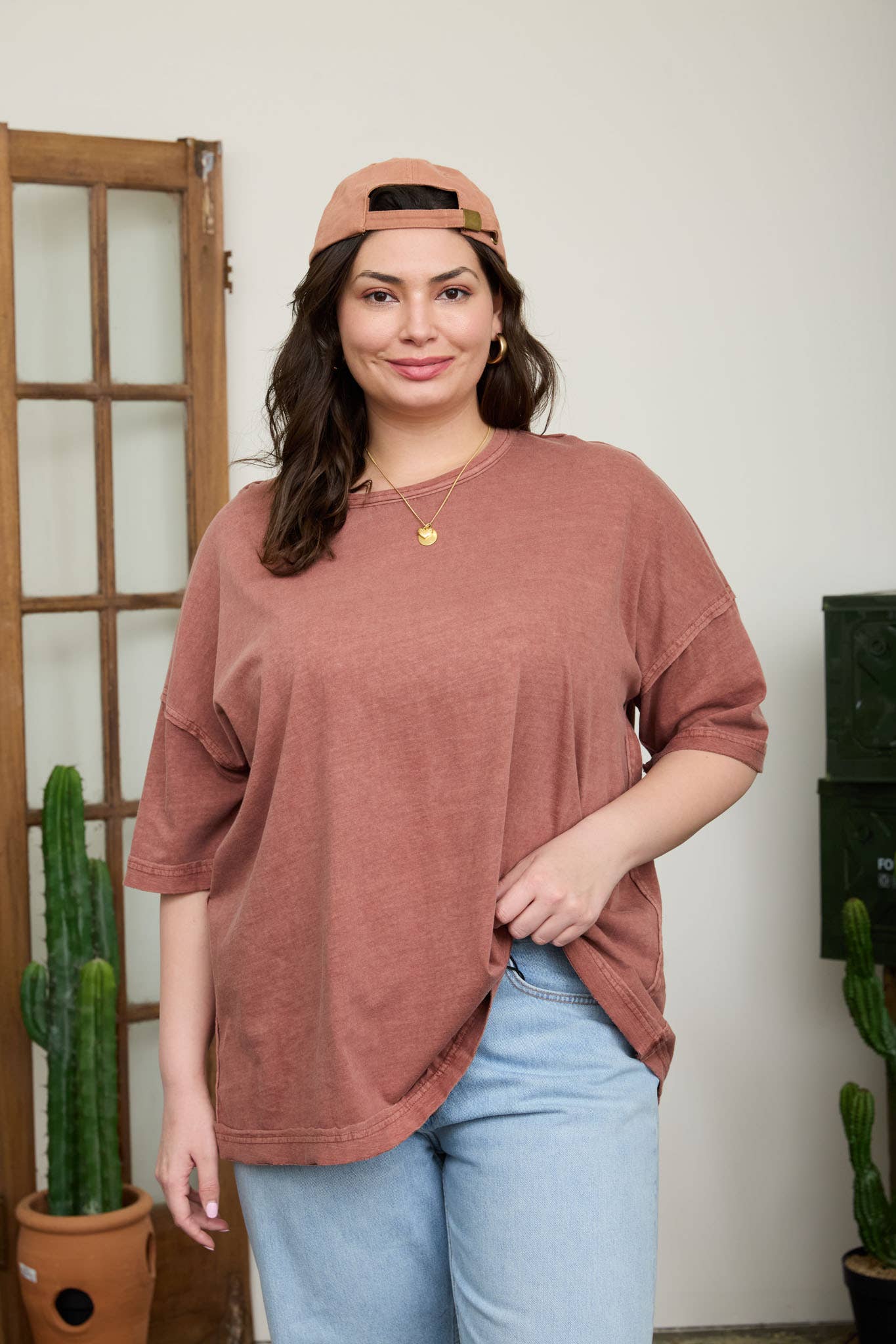 PLUS WASHED EXPOSED SEAM RELAXED KNIT T-SHIRT: TERRACOTTA