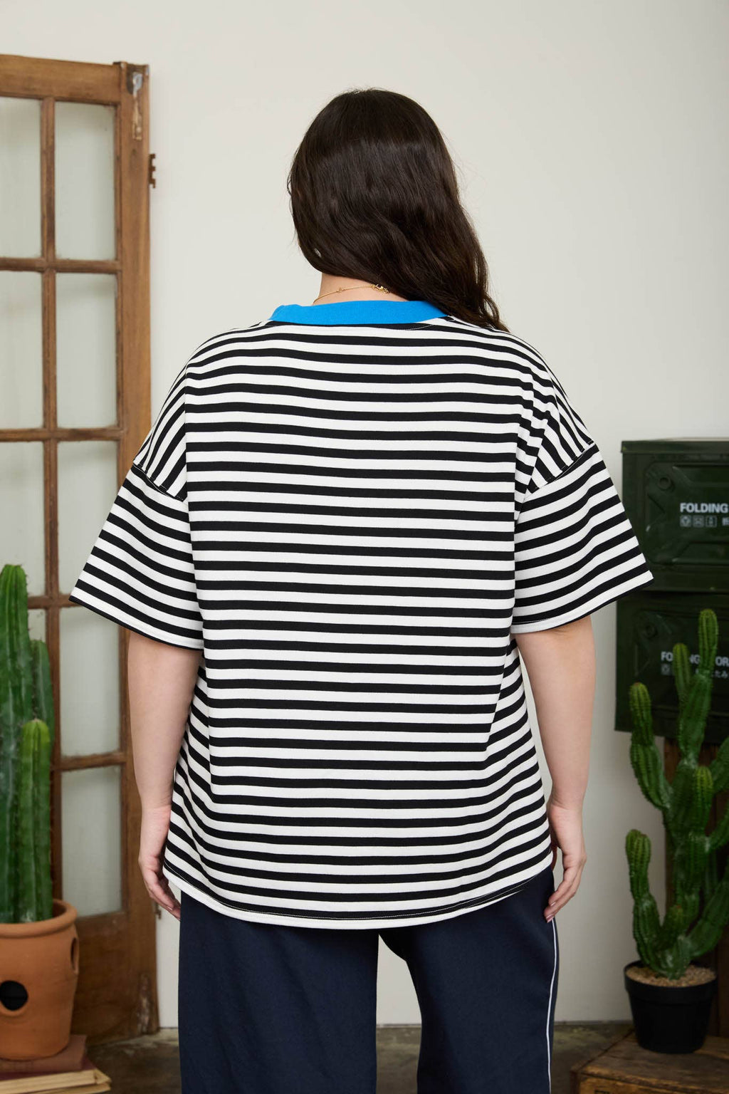 PLUS STRIPE COLORBLOCK DETAIL SHORT SLEEVE KNIT T-SHIRT : NAVY MULTI