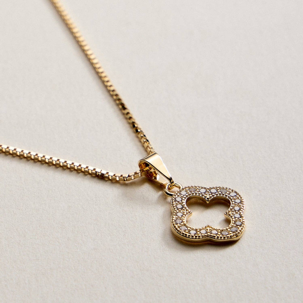 Gold Filled Four-Leaf Clover Pendant Necklace: GD / ONE