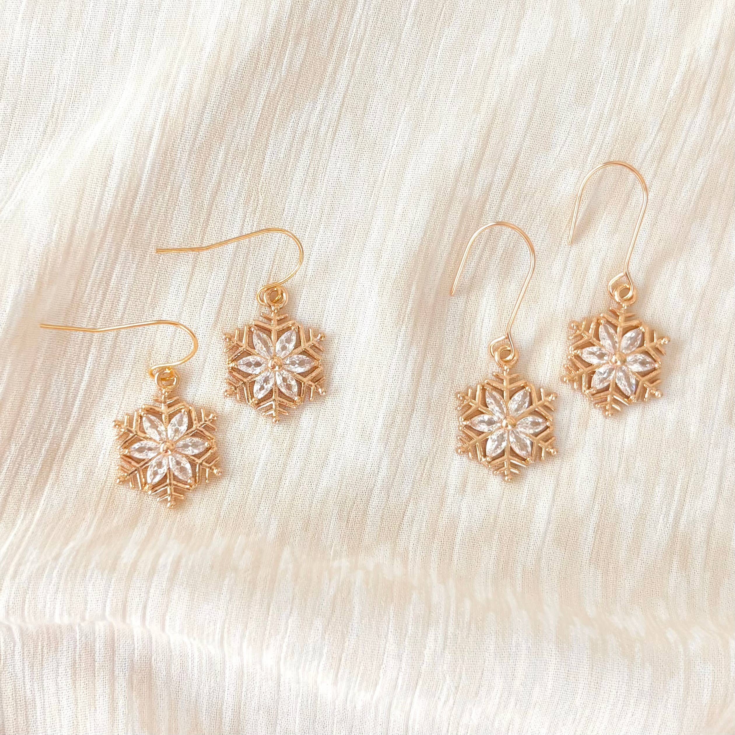 GOLD SNOWFLAKE HOOK EARRINGS | holiday earrings | Christmas : Regular 18k Fish Hook