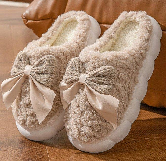 Fluffy Ribbon Platform Slippers: Pink