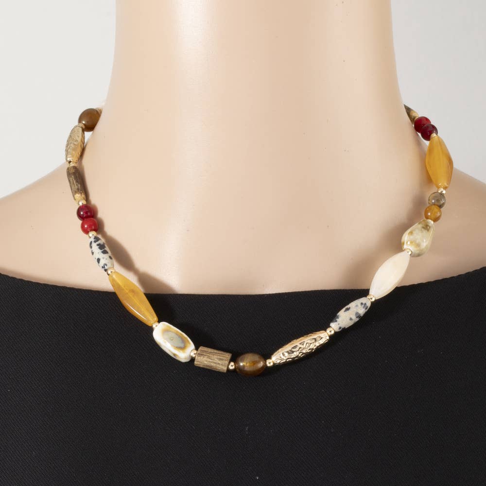Mixed Material Chunky Oval Bead Statement Necklace: GDMT