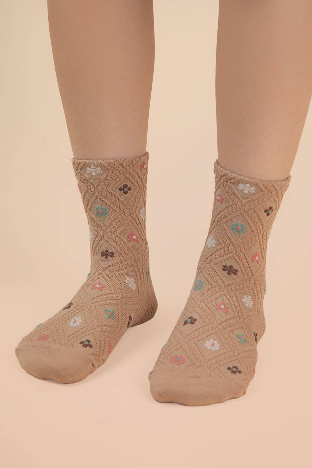 Floral Printed Textures Crew Socks: BLUSH