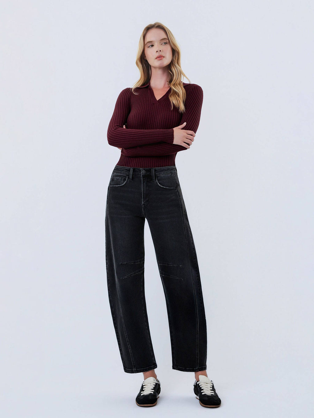 BLACKHIGH RISE BLACK ANKLE BARREL LEG JEANS RELIEF