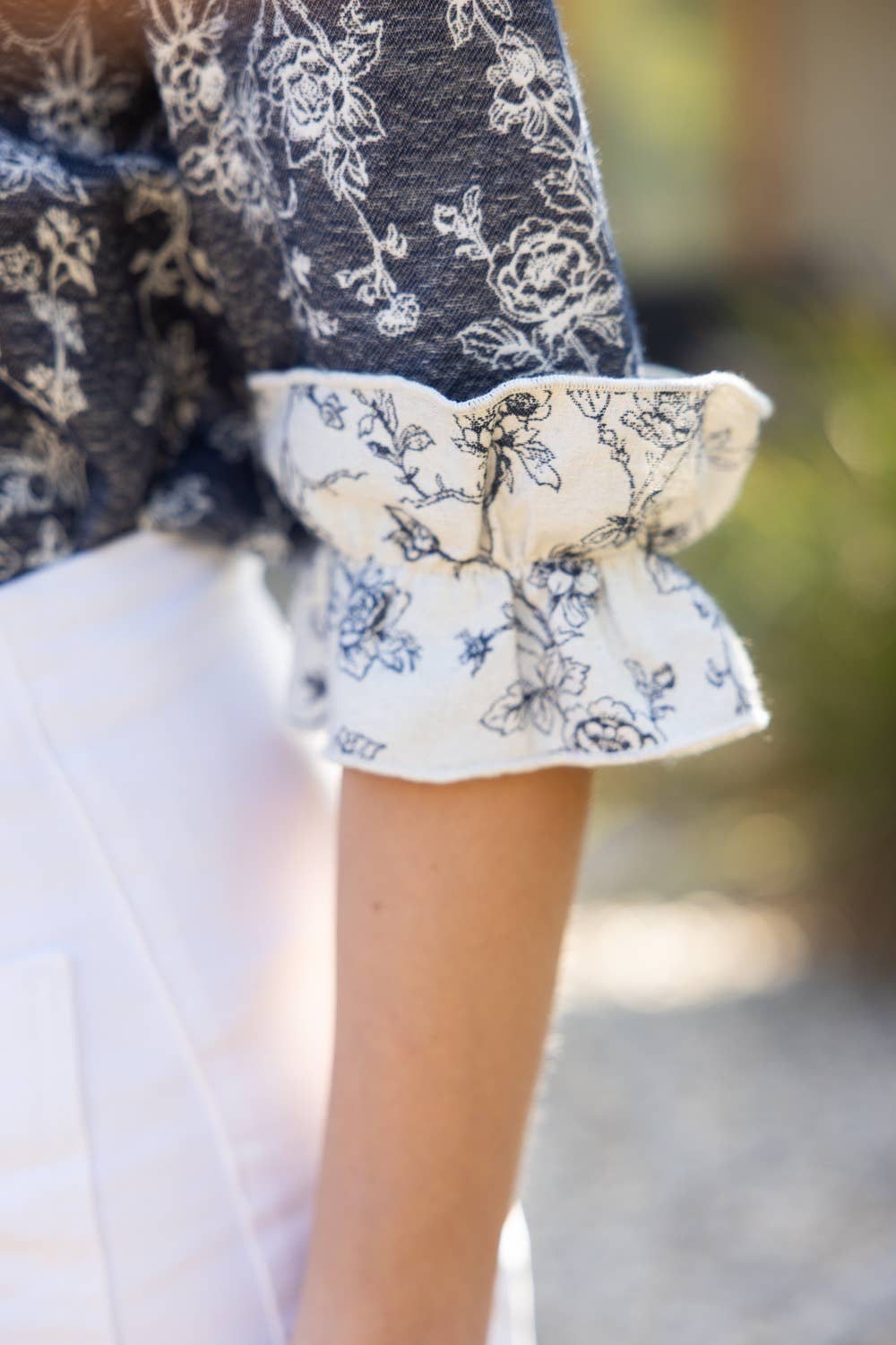 NAVY CONTRAST BAND FLORAL PRINTED COTTON JACQUARD  TOP