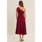BURGUNDY HOLIDAY GLAM ONE-SHOULDER MIDI DRESS WITH SLANTED SEAMWORK