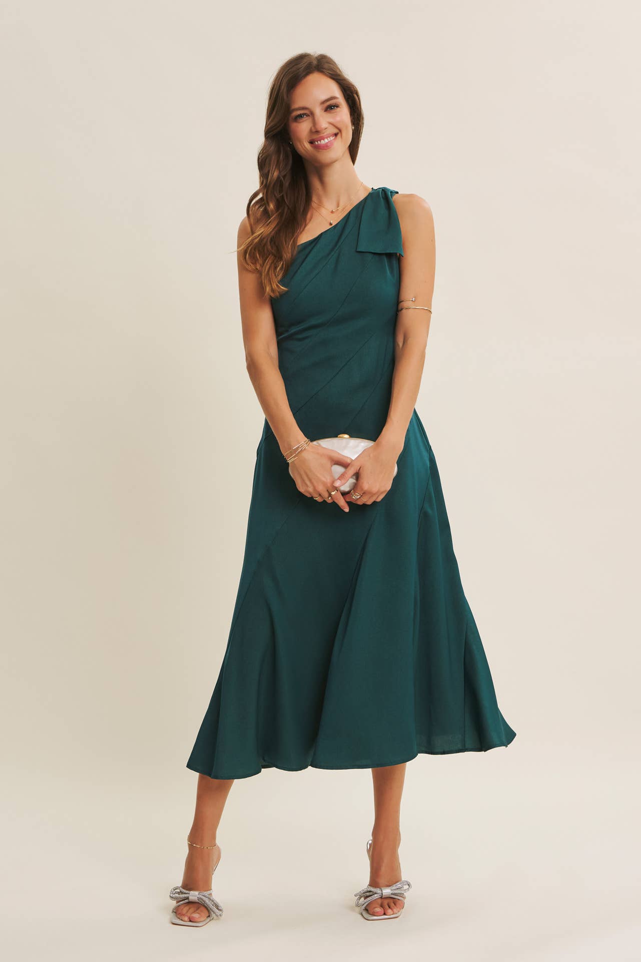 BURGUNDY HOLIDAY GLAM ONE-SHOULDER MIDI DRESS WITH SLANTED SEAMWORK