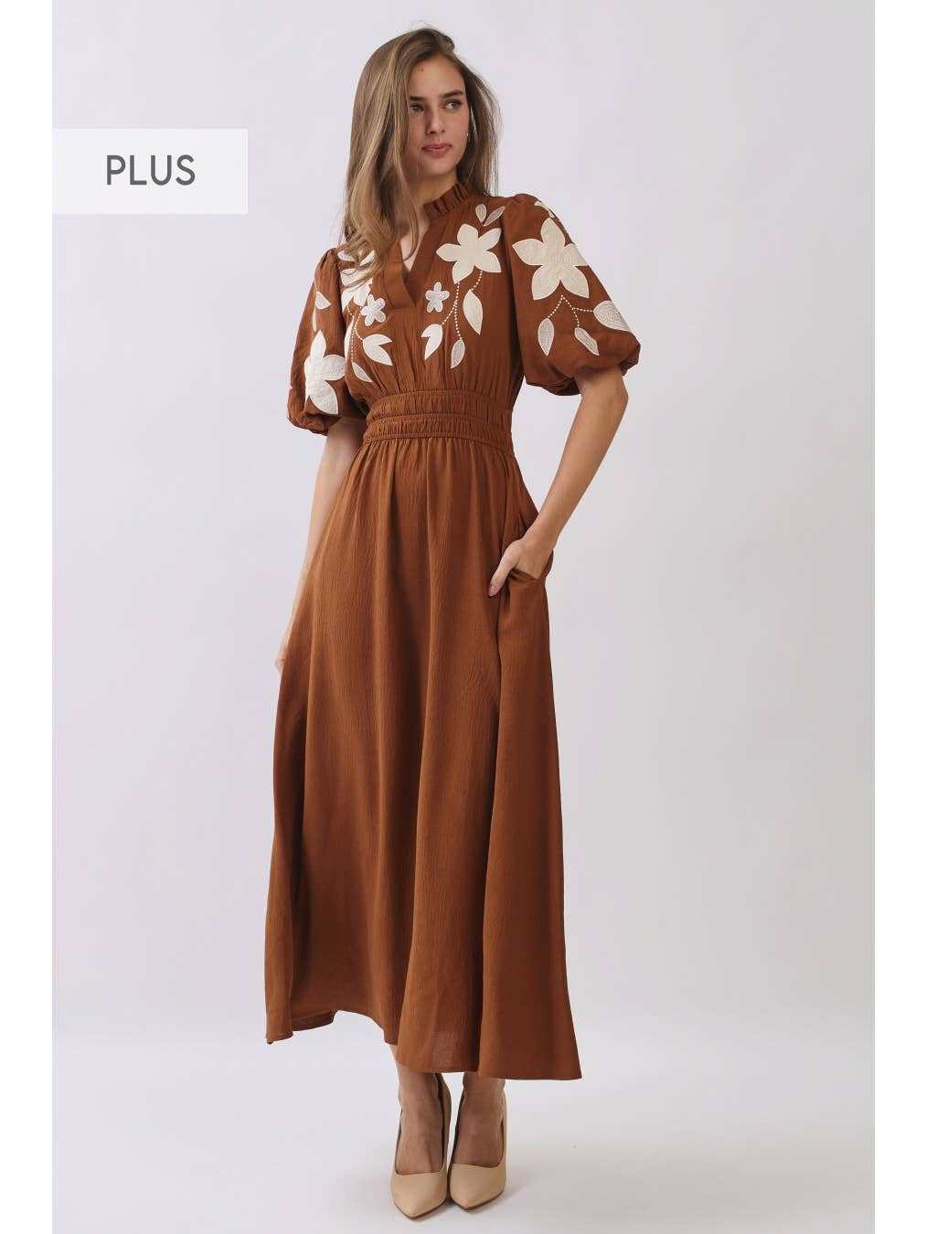 CHESTNUT EMBROIDERED MIDI DRESS W/PUFF SLEEVE,SMOCKED YOKE