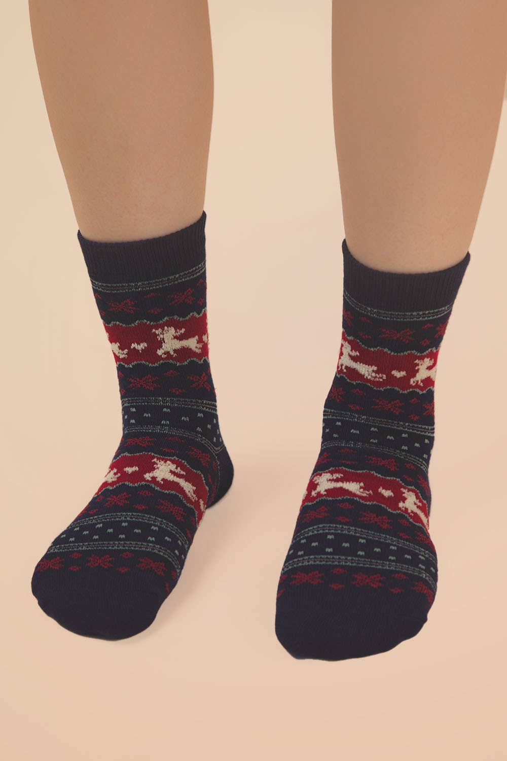 Christmas Graphic Crew Socks: OATMEAL