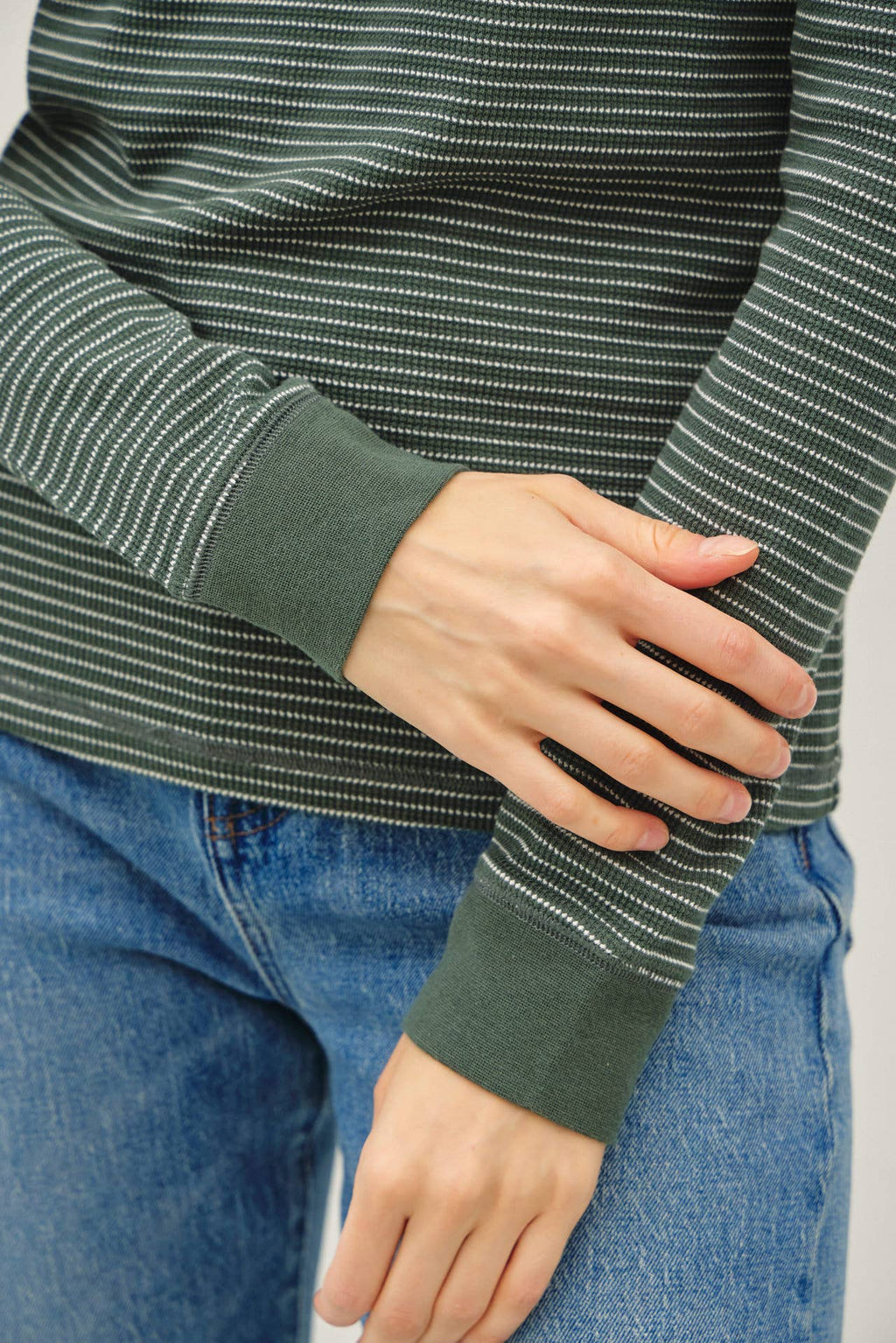 STITCHED THERMAL CREW NECK TOP: OATMEAL