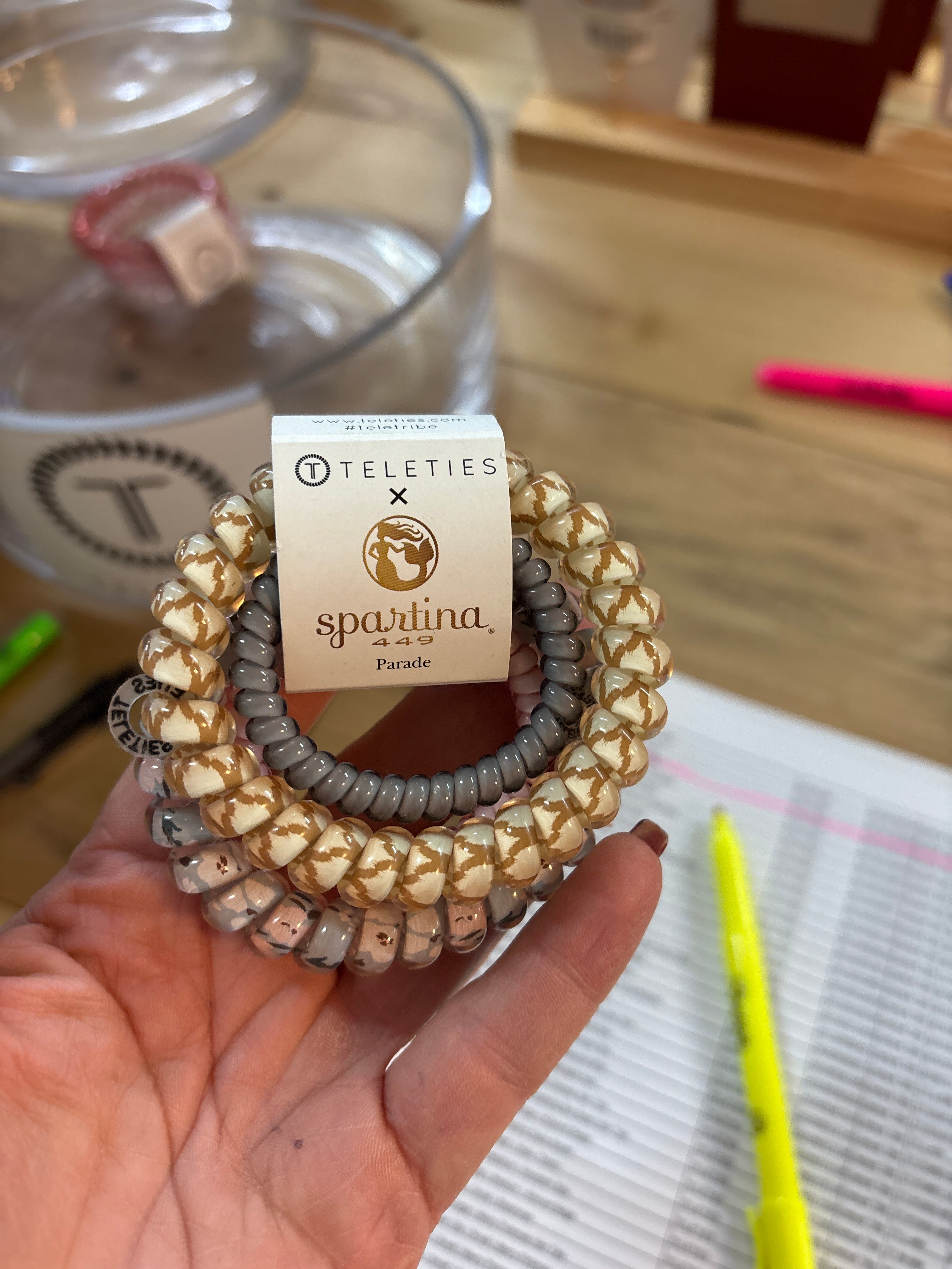 Spiral larger hair tie spartina