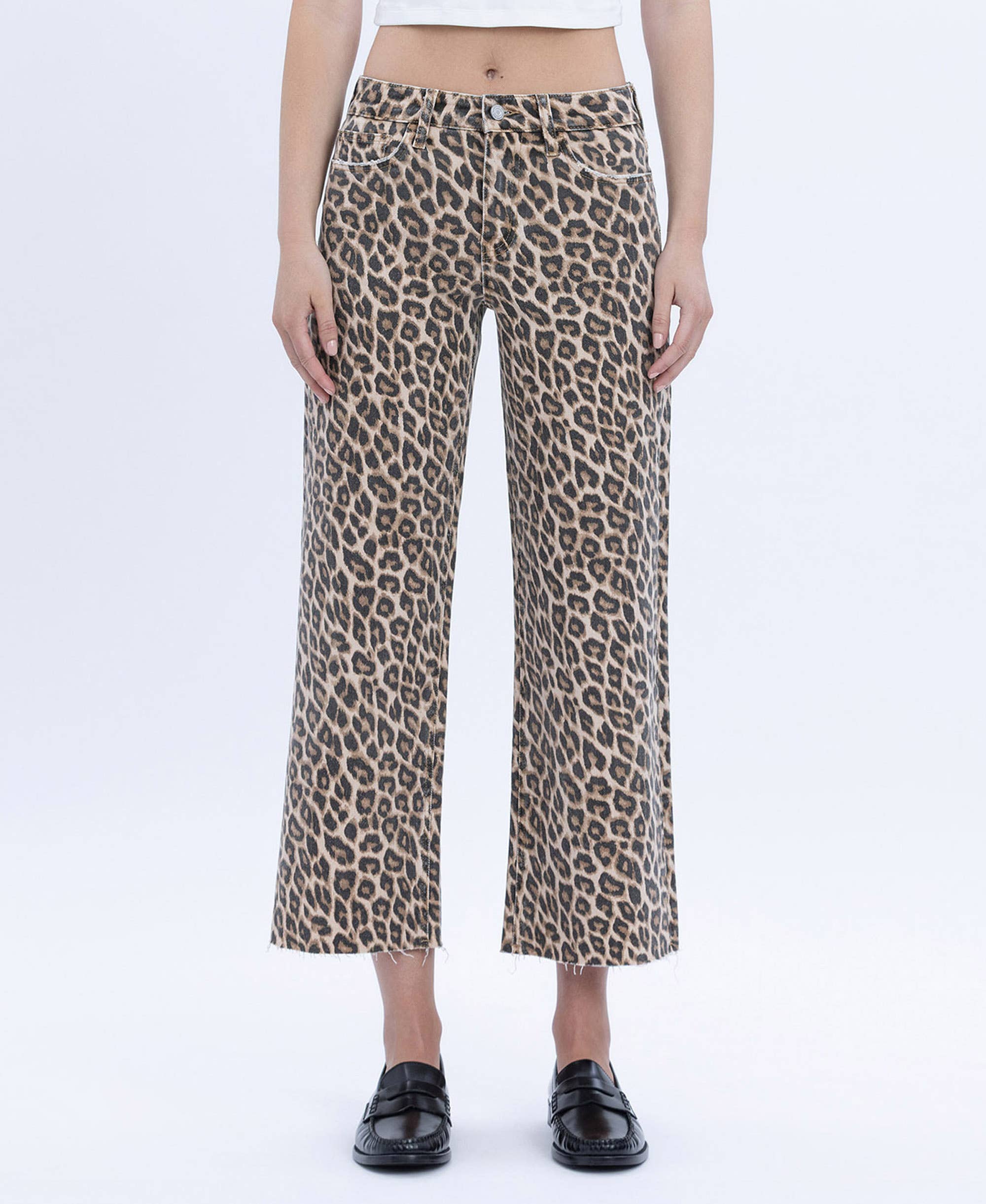 ANIMAL PRINT HIGH RISE ANIMAL PRINT CROP WIDE LEG JEANS