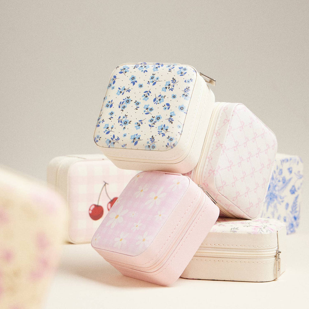 Bow Monogram Print Jewelry Box -Travel Size: Ivory / One / 5AC78043