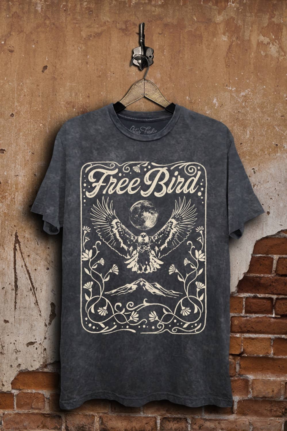 Black Mineral Wash Free Bird Graphic Top: Vintage – Lotus Fashion Collection