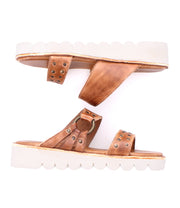 BEDSTU CHOW TAN RUSTIC