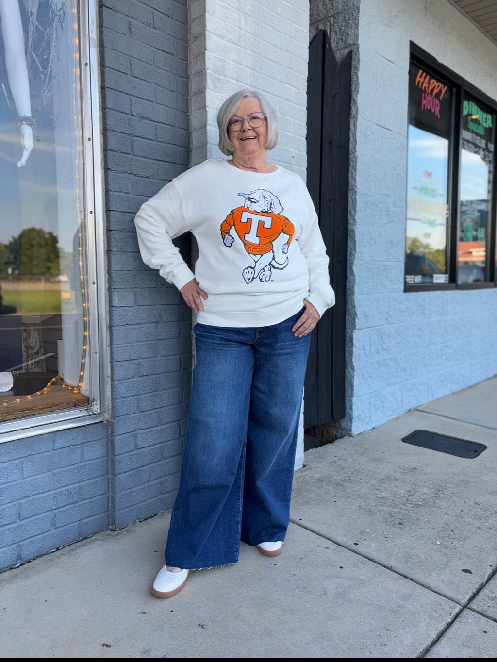 Tennessee Mascot Chenille Comfort Crew