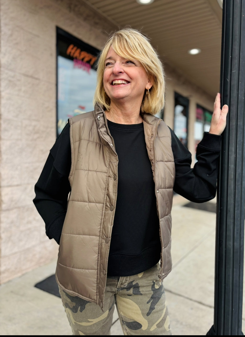 PUFFER ZIP UP VEST