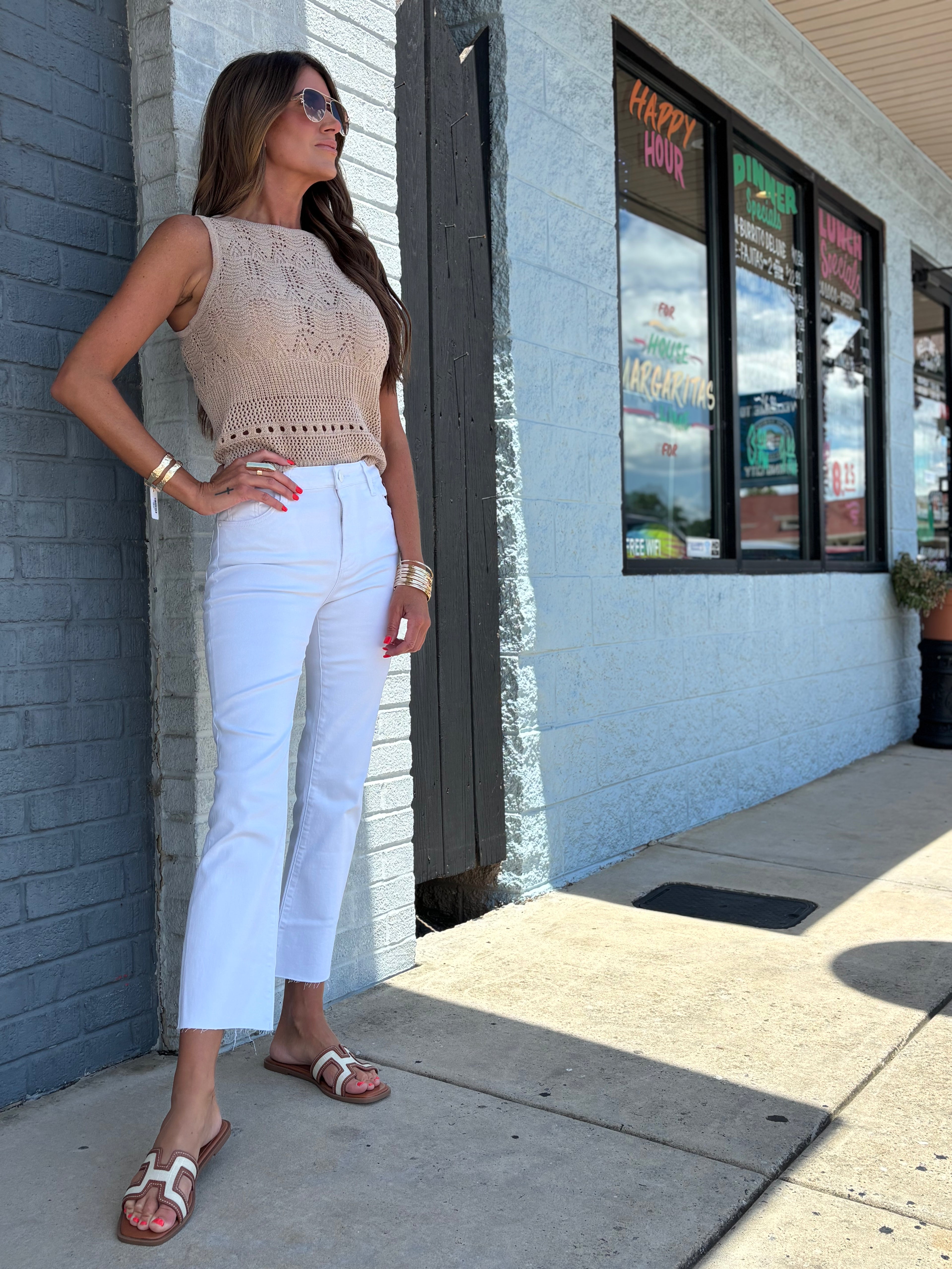 LATTE OPEN KNIT SLEEVELESS TOP