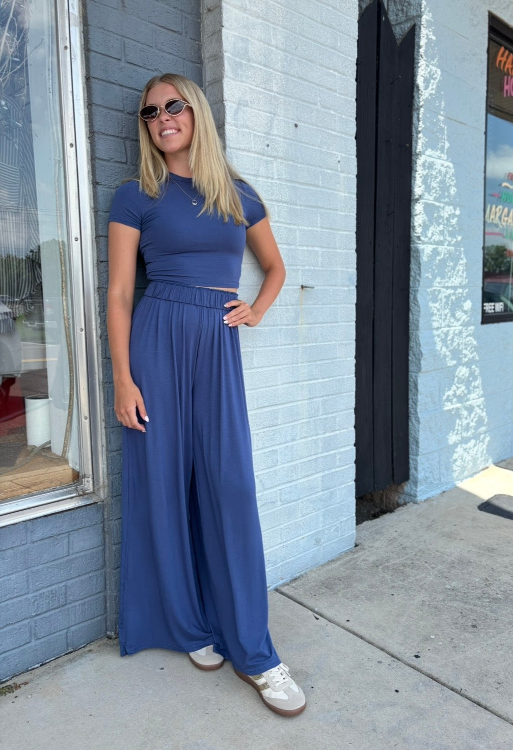 NAVY SHORT SL TOP & WIDE LEG PANT SET