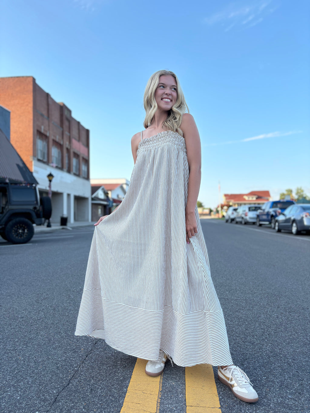 EMBROIDERED SMOCKED STRIPED TUNIC MAXI DRESS : BROWN