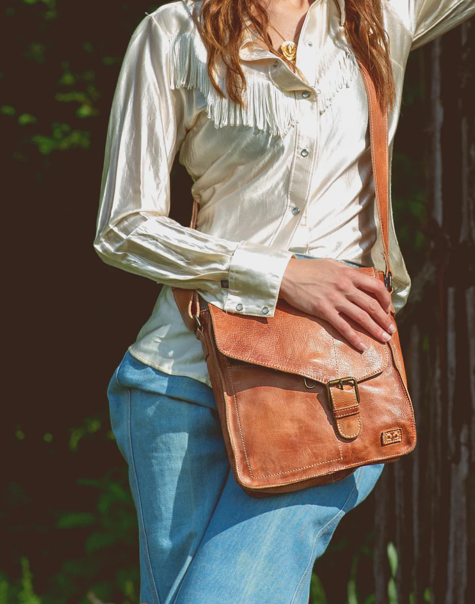 Venice Beach tan rustic purse