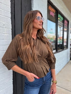 CHOCOLATE DART DETAIL 3/4 STEEVE BUTTON DOWN BLOUSE