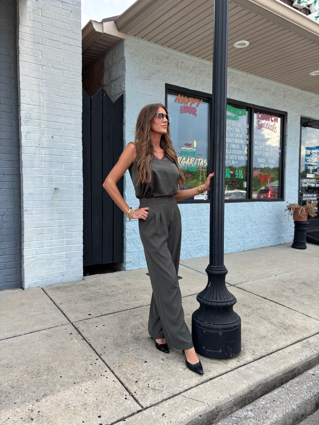 Two-Way Sleeveless Camisole: Dark Olive