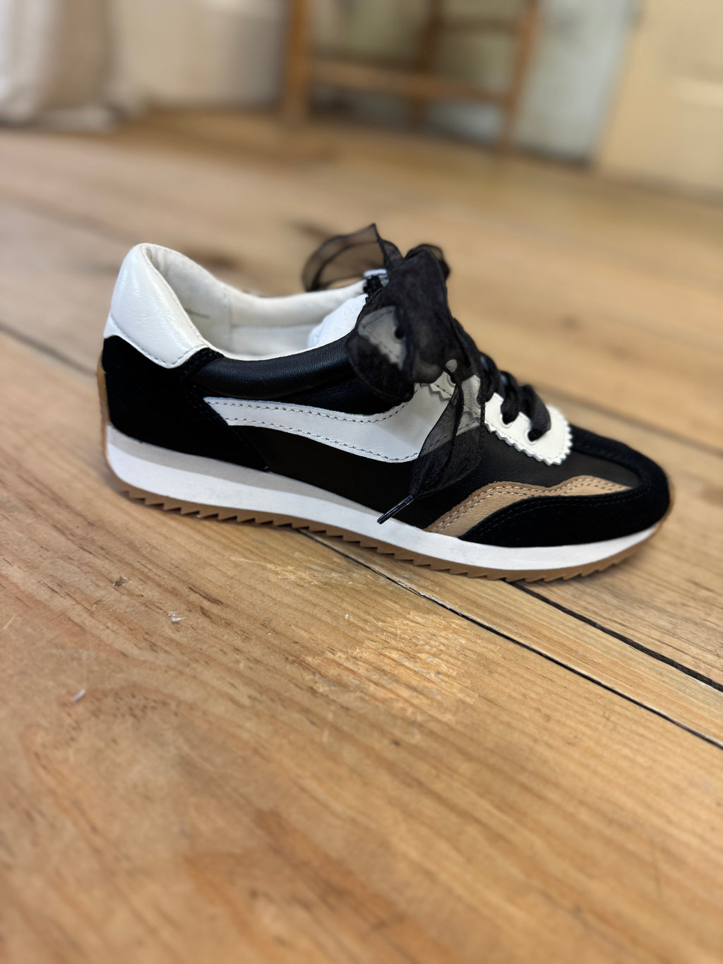BLACK MULTI LEATHER B.NTCD