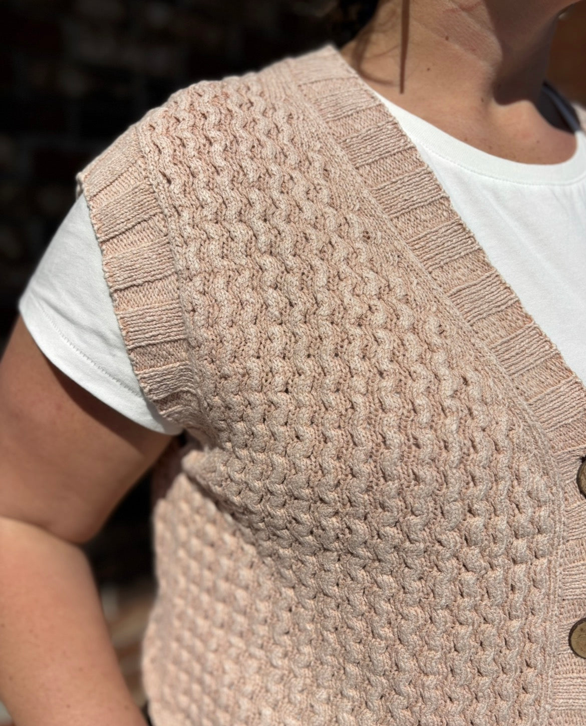 WASHED SAND CORAL SHERWOOD SWEATER TANK