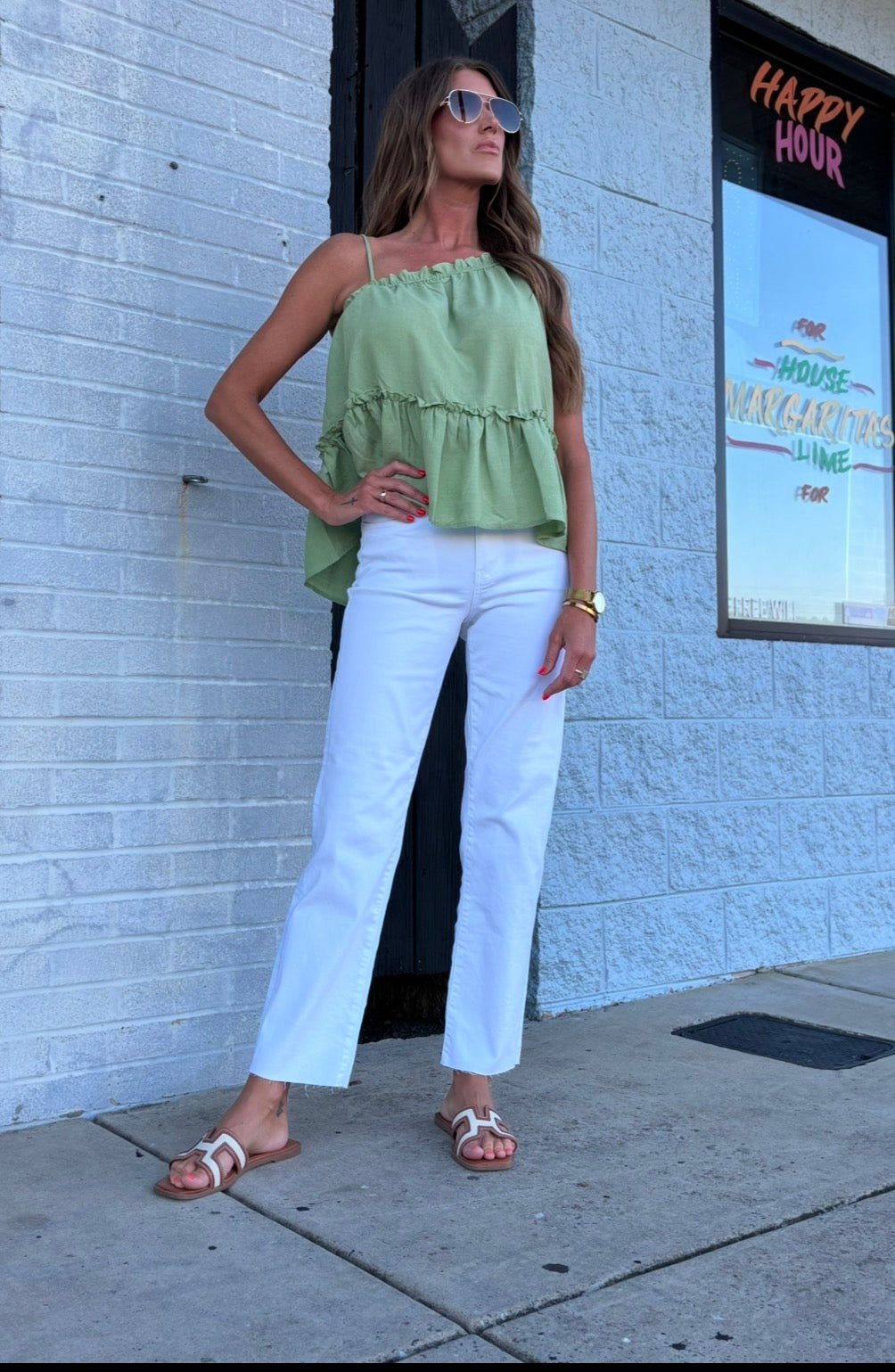KUT Optic White Avery Easy Straight Leg Jean