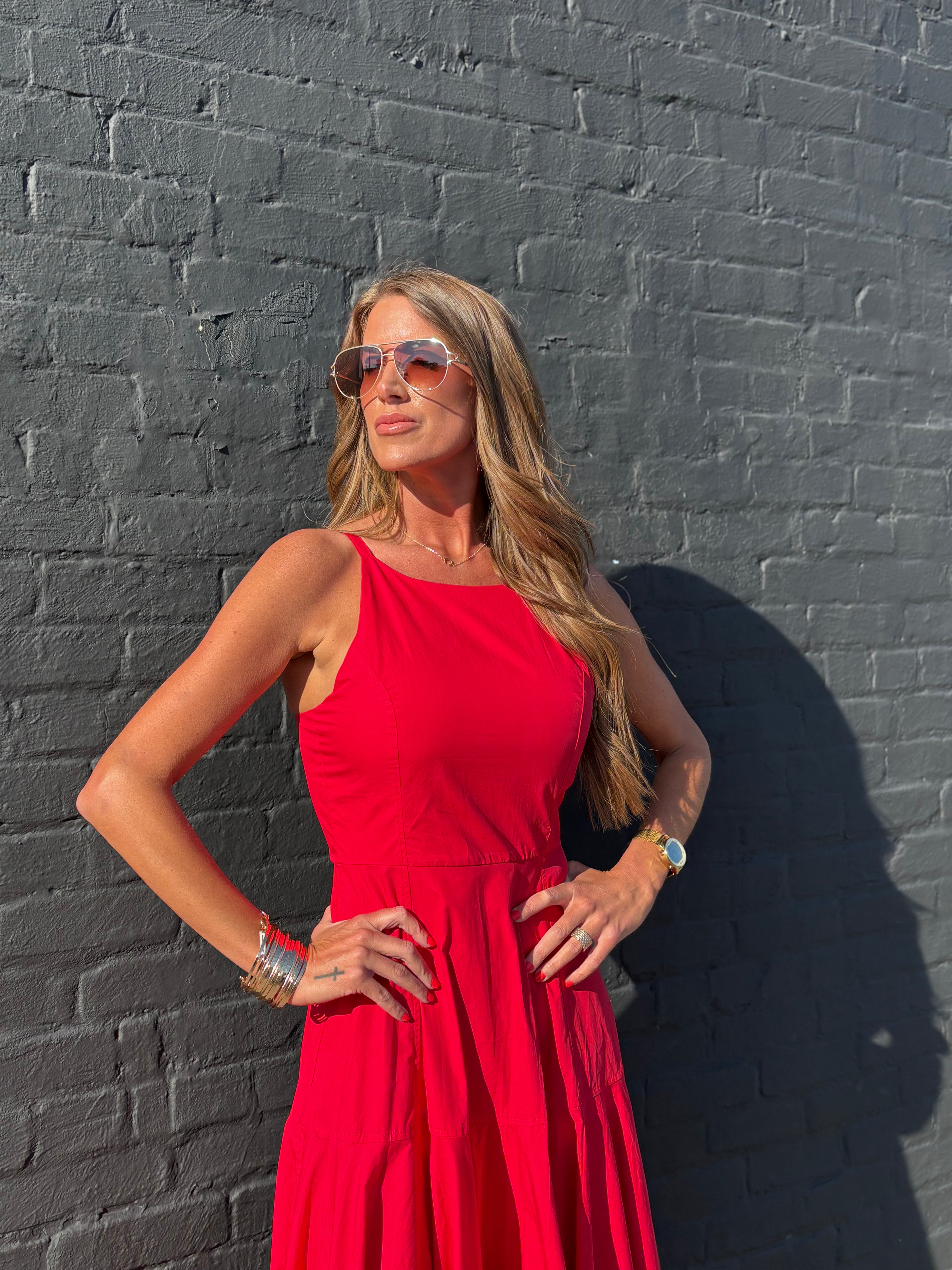 HALTER NECK A-LINE MIDI DRESS Red