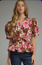 BROWN/PINK FLORAL PEPLUM TOP – ENTRO