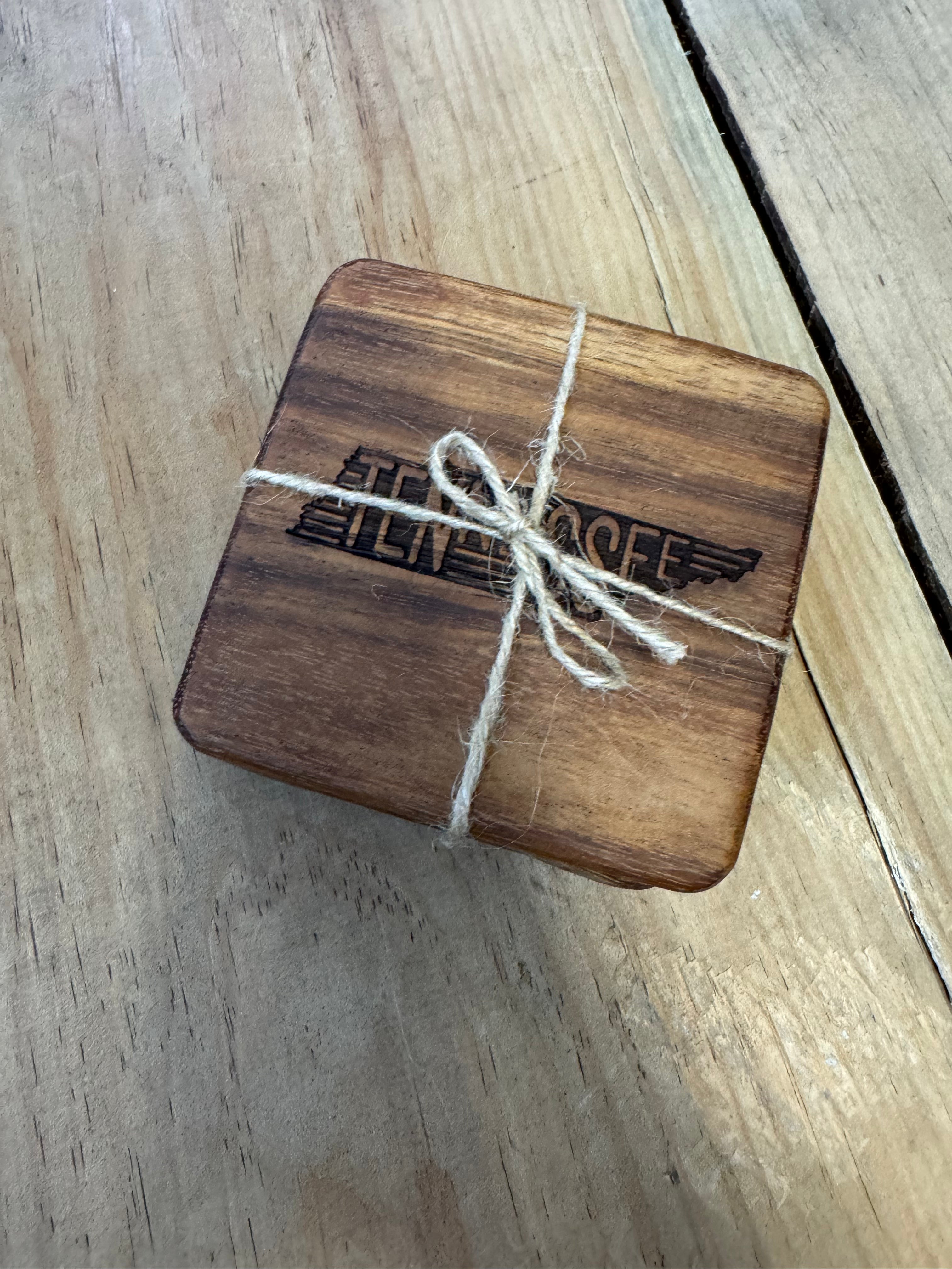 US State Map Coasters - Walnut Wood Coasters - Set of 4: Standard Grain