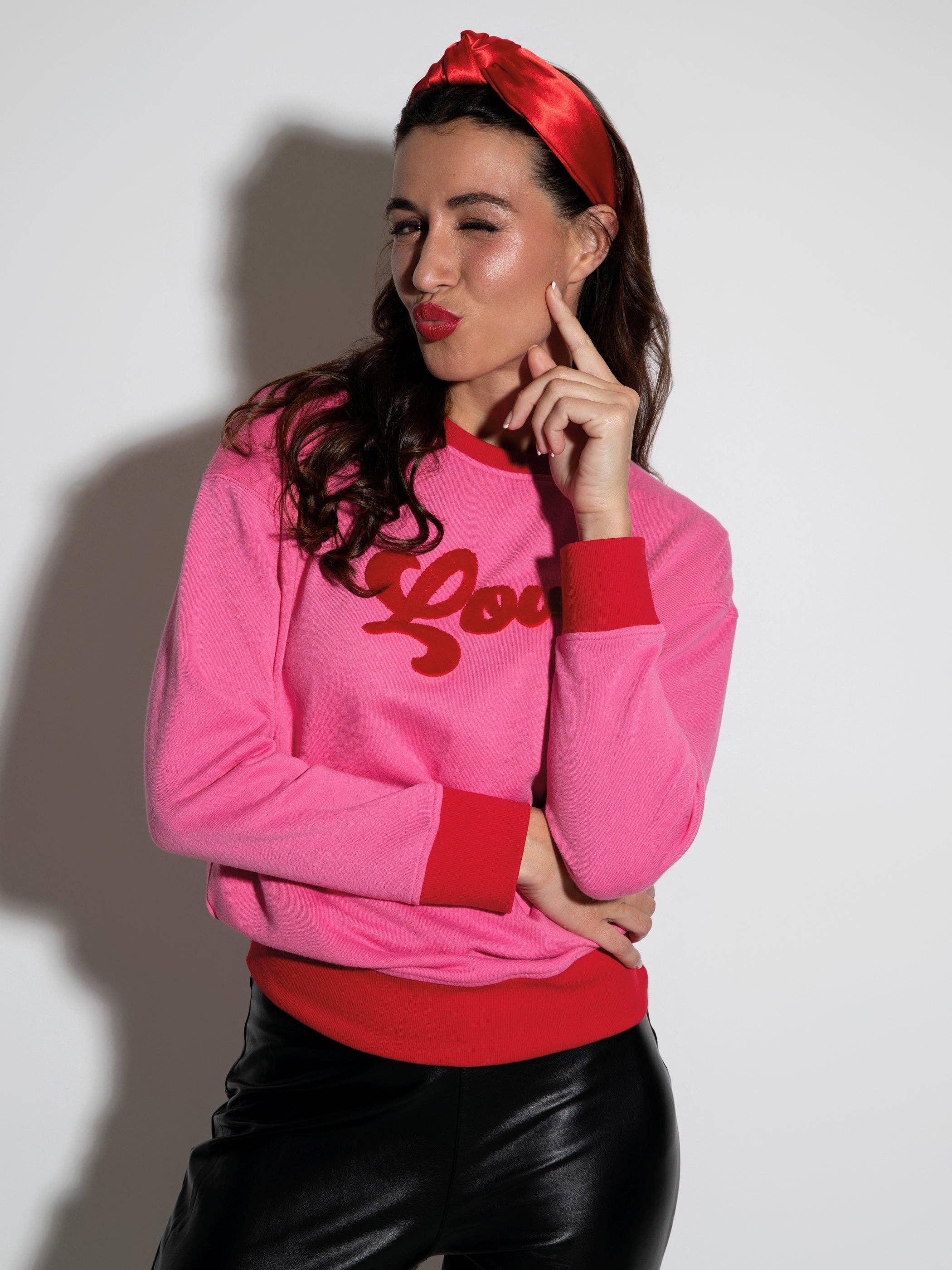 "LOVE" SWEATSHIRT, PINK