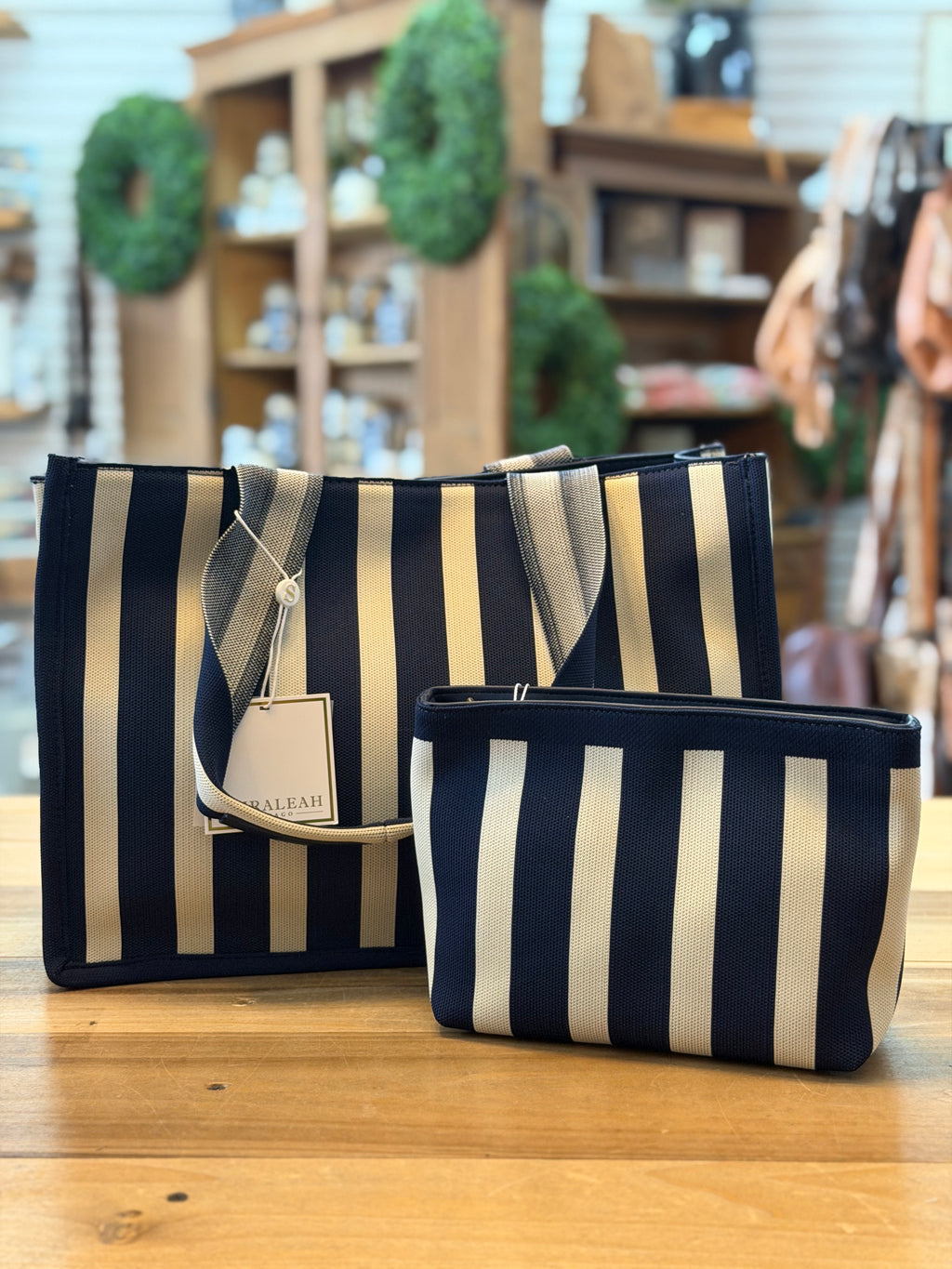 NAVY STRIPE ISLA ZIP POUCH