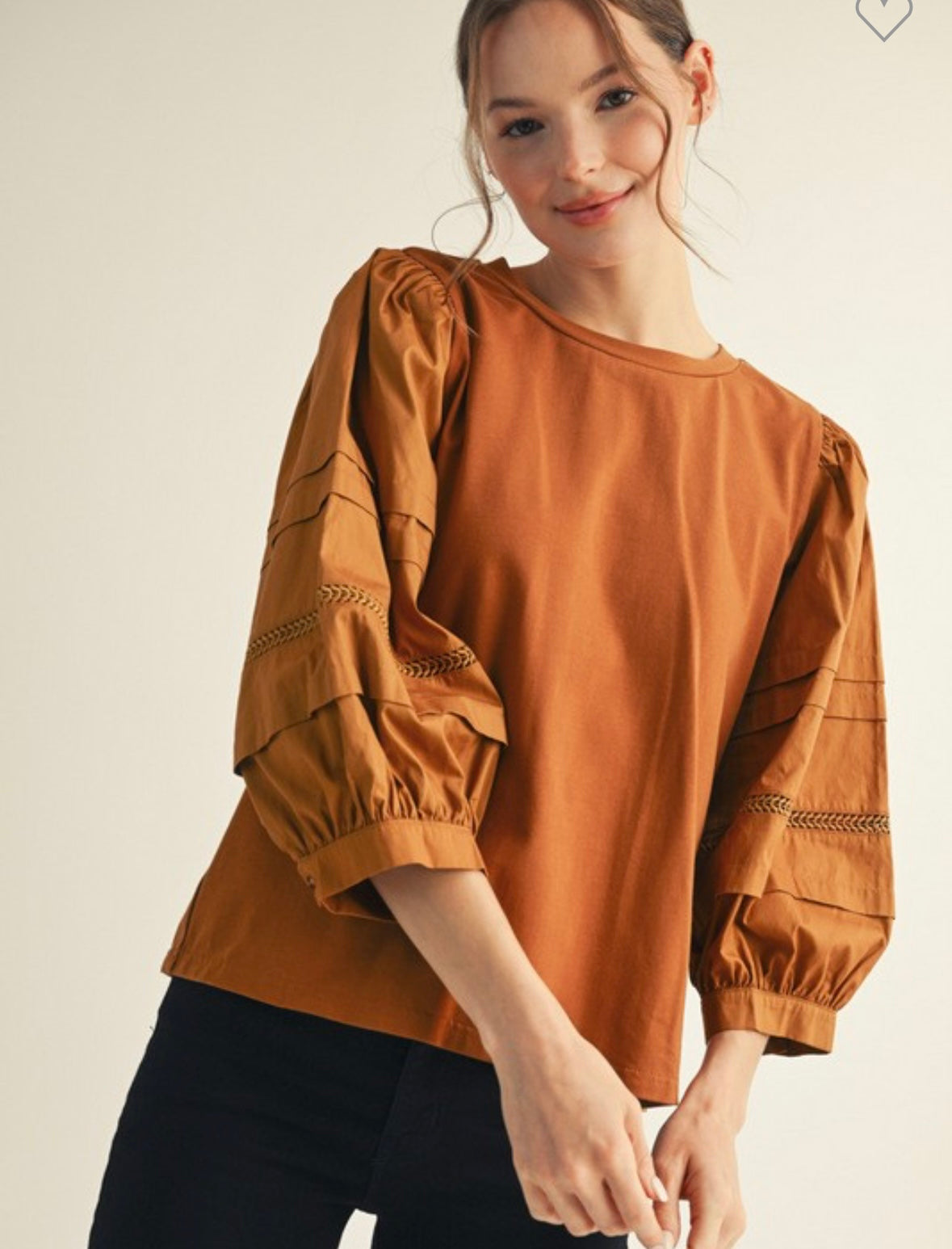 3/4 PUFF SLEEVE TOP