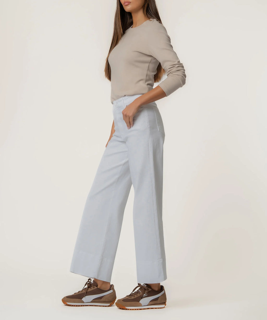 OPTIC WHITE KUT MEG HR FRT PINTUCK